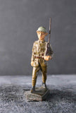 COMPOSITION LINEOL World War British Soldier Marching w Rifle ~7cm N - atonal.se